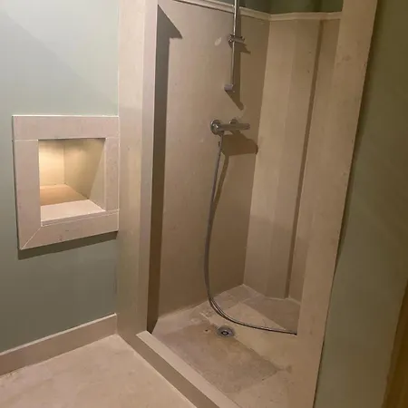 Apartment Spa Roquemaure