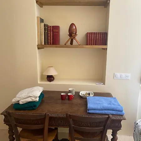 Apartment Spa Roquemaure