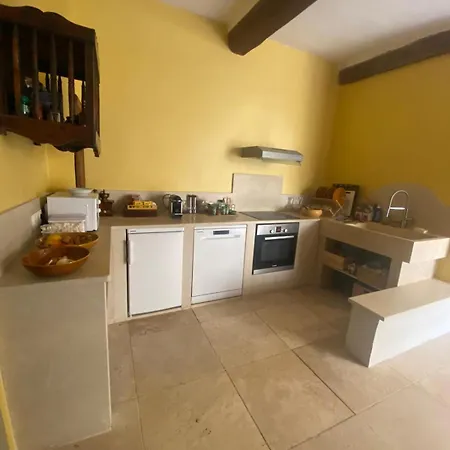 Apartament Spa Roquemaure Roquemaure (Gard)