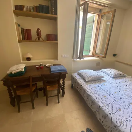 Apartment Spa Roquemaure