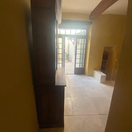 Spa Roquemaure Apartament Roquemaure (Gard)