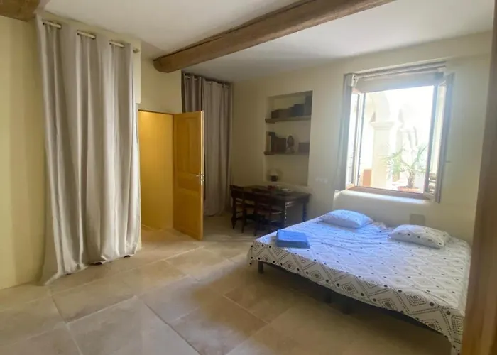 Apartman Proche Avignon *